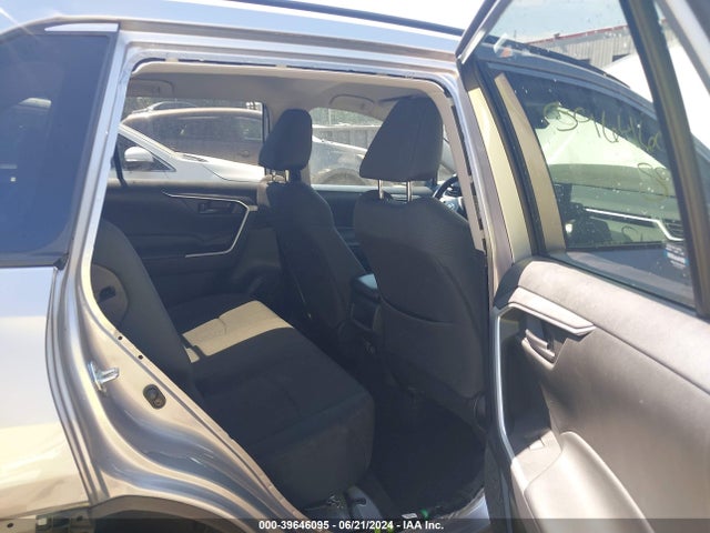 Toyota RAV4 LE 2021 2T3F1RFV2MC163668 Image 8