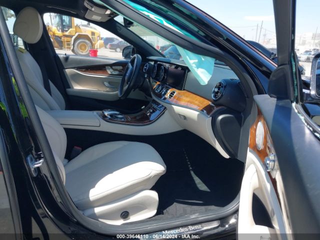 WDDZH6JB0KA593395 Mercedes-Benz E 450 4matic