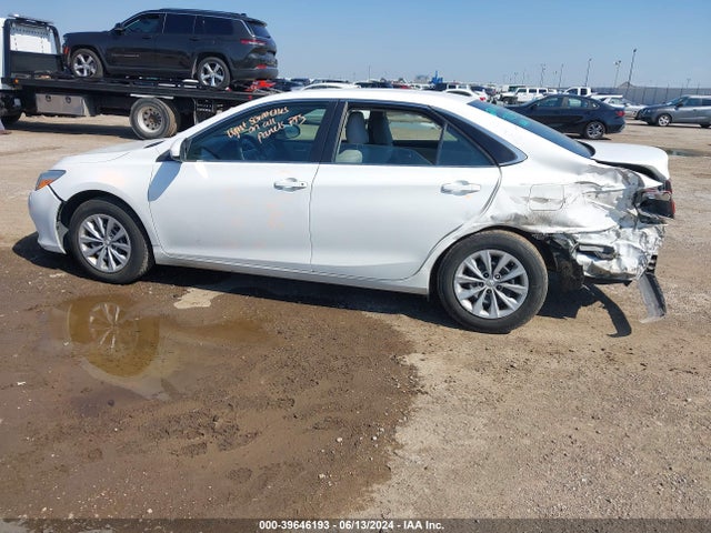 Toyota CAMRY LE 2016 4T4BF1FK9GR539923 Image 14