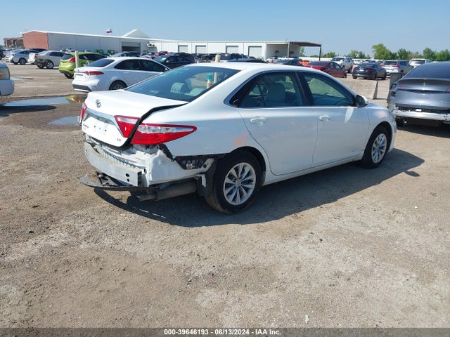 Toyota CAMRY LE 2016 4T4BF1FK9GR539923 Image 4