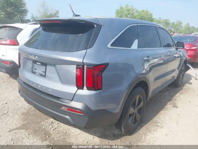 5XYRG4LC8NG079483 KIA SORENTO LX