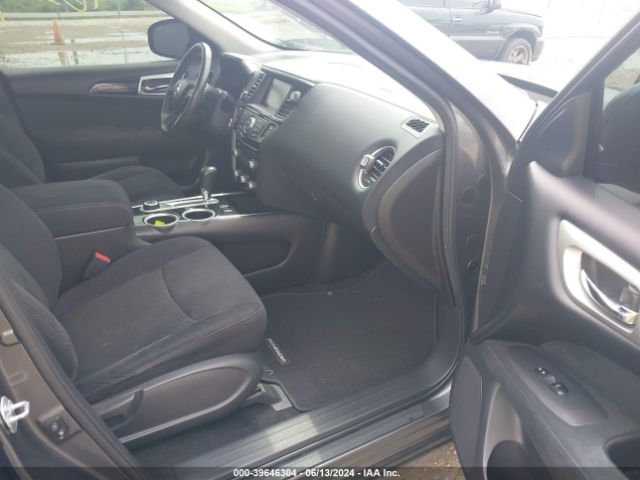5N1AR2MMXFC657667 Nissan Pathfinder Platinum/s/sl/sv