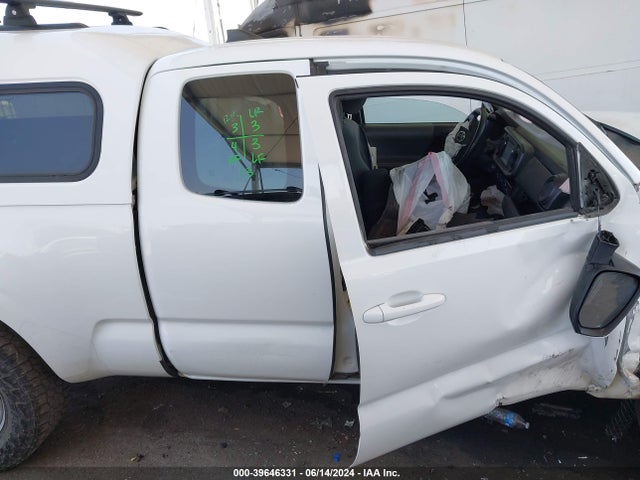 Toyota Tacoma Sr 2017 5TFSX5EN3HX052585 Image 12