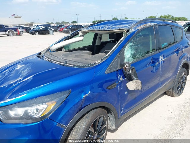 Ford ESCAPE SE 2017 1FMCU0G97HUF07001 Image 6