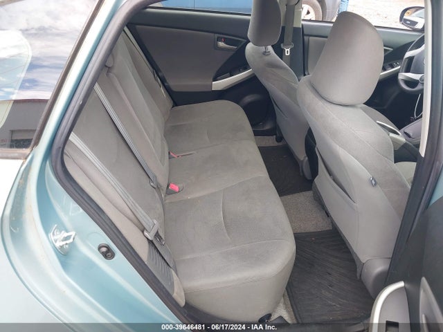 Toyota Prius Two 2014 JTDKN3DU7E1810543 Image 8