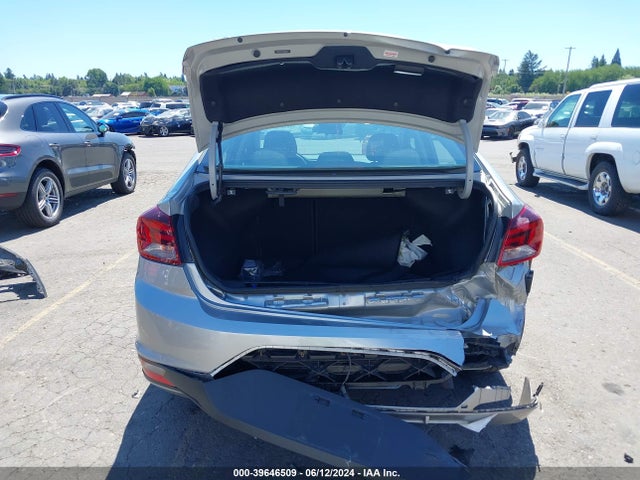 Hyundai ELANTRA SE 2020 5NPD74LF3LH588844 Image 16