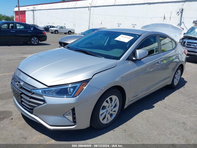 Hyundai ELANTRA SE 2020 5NPD74LF3LH588844 Image 2