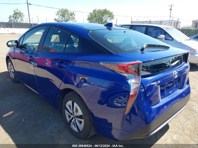 Toyota Prius Two 2018 JTDKBRFU9J3066175 Image 3