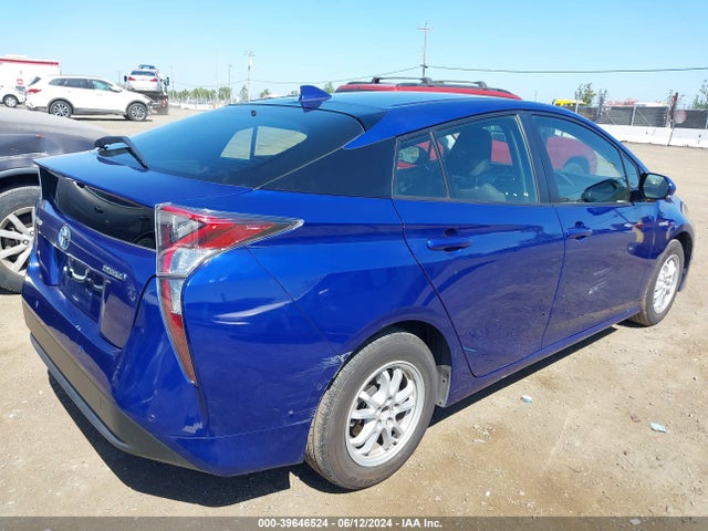 Toyota Prius Two 2018 JTDKBRFU9J3066175 Image 4