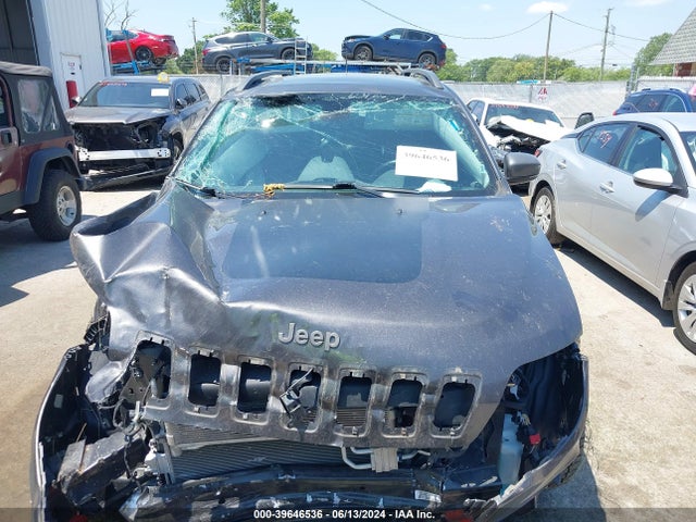 1C4PJMBX2KD298348 Jeep Cherokee Trailhawk 4x4