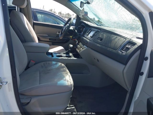 KNDMB5C17K6510309 KIA SEDONA LX