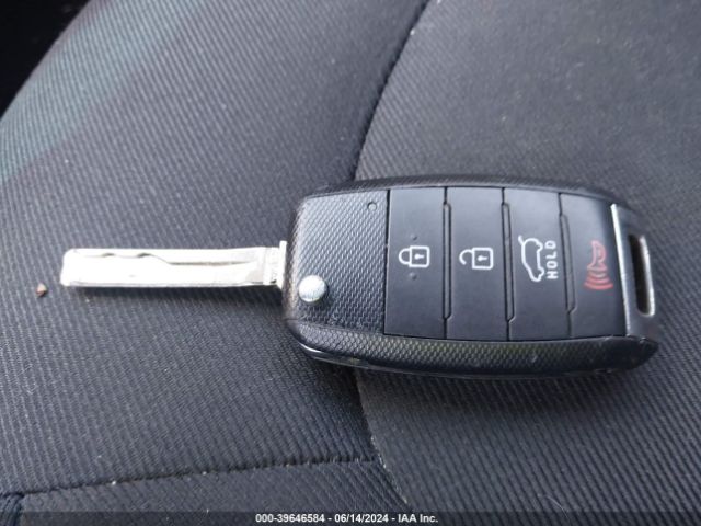 KNDJP3A52E7007641 KIA SOUL +