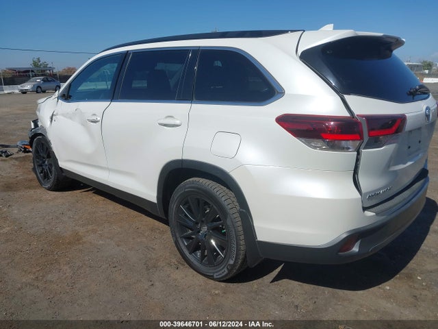 Toyota Highlander Se 2019 5TDJZRFH2KS608677 Image 3