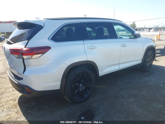 Toyota Highlander Se 2019 5TDJZRFH2KS608677 Image 4
