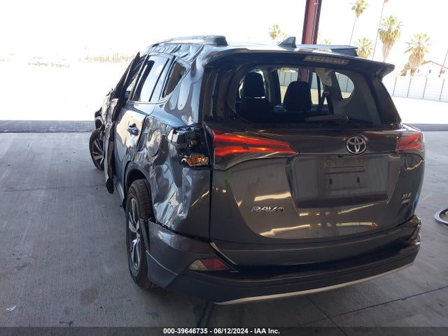 Toyota Rav4 Xle 2016 2T3RFREV5GW523955 Image 3