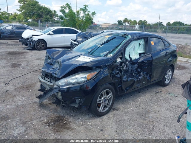 Ford FIESTA SE 2019 3FADP4BJ7KM161526 Image 2