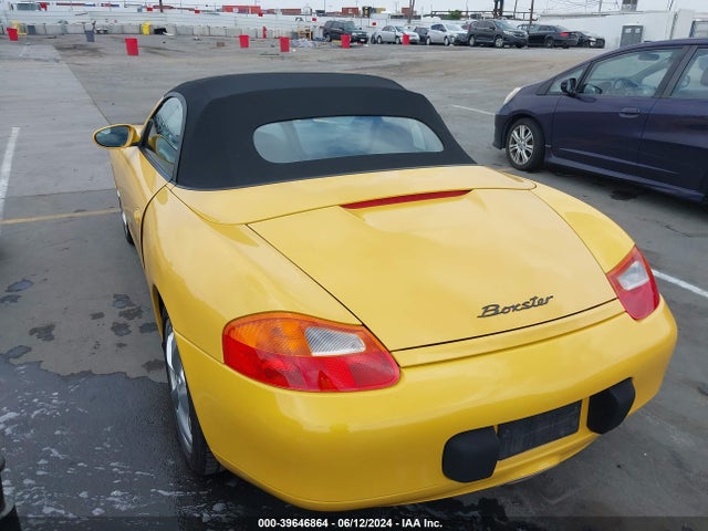 2002 PORSCHE BOXSTER WP0CA29842U624877 Photo 2