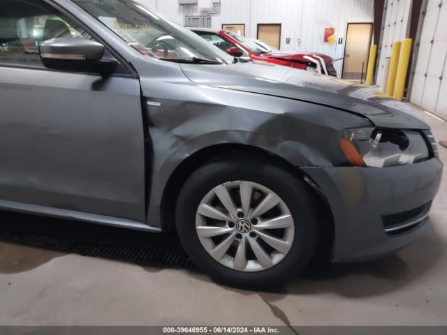 1VWAT7A37FC056972 Volkswagen Passat 1.8t Wolfsburg Edition