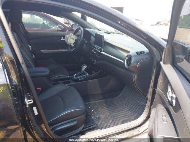 3KPF34AD9ME319646 KIA Forte Gt-line