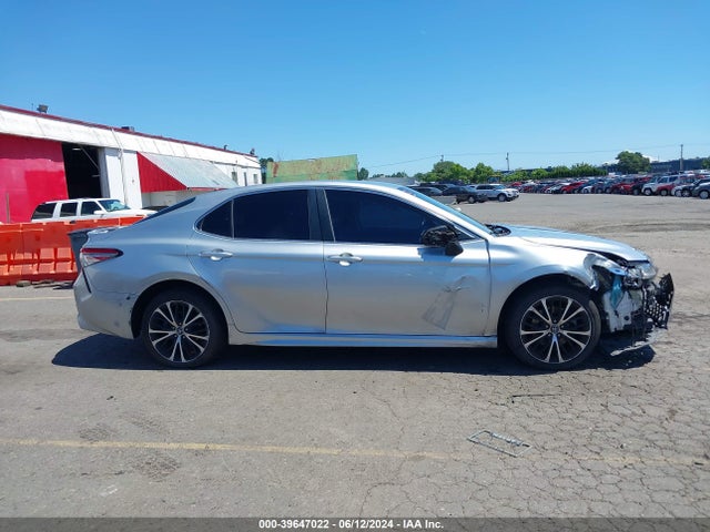 Toyota CAMRY SE 2018 4T1B11HK4JU640901 Image 13