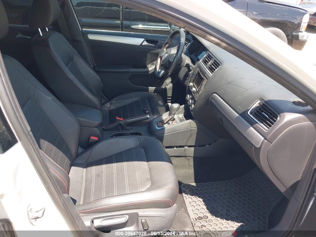 3VW4T7AJ2EM389735 Volkswagen Jetta Gli Autobahn W/nav