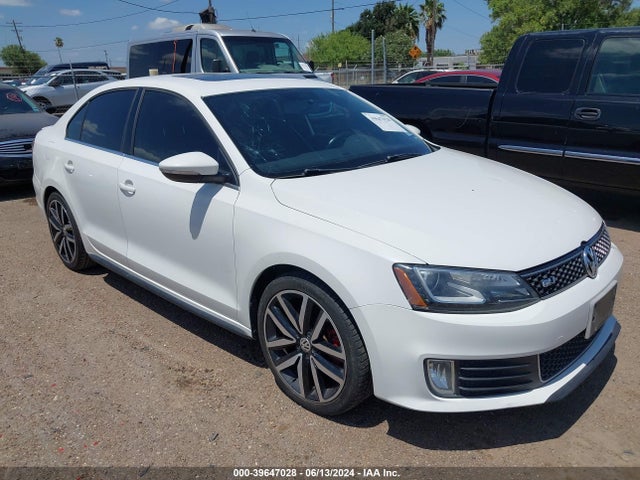 3VW4T7AJ2EM389735 Volkswagen Jetta Gli Autobahn W/nav