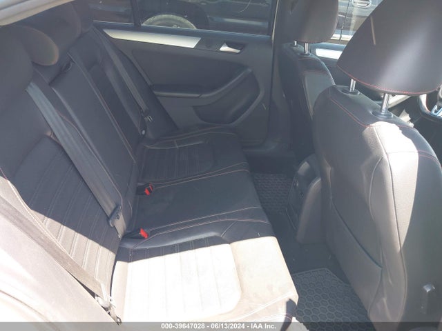 3VW4T7AJ2EM389735 Volkswagen Jetta Gli Autobahn W/nav