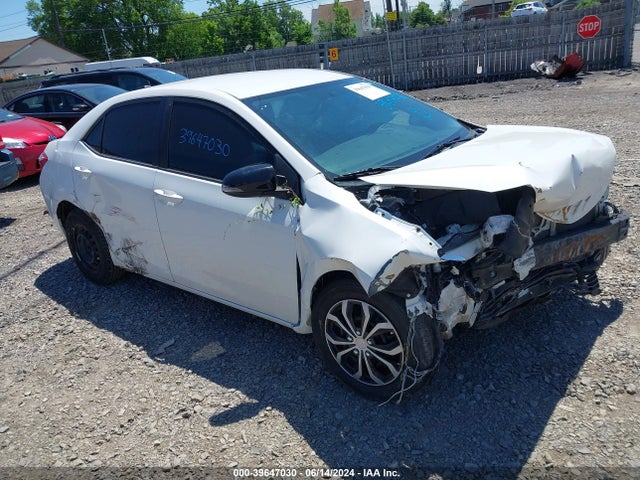 Toyota COROLLA L 2015 5YFBURHE4FP348724 Image 1