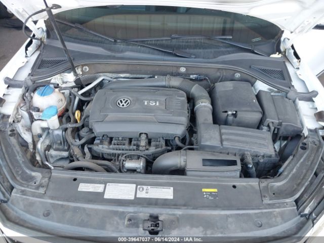1VWBT7A38HC058575 Volkswagen Passat 1.8t Se