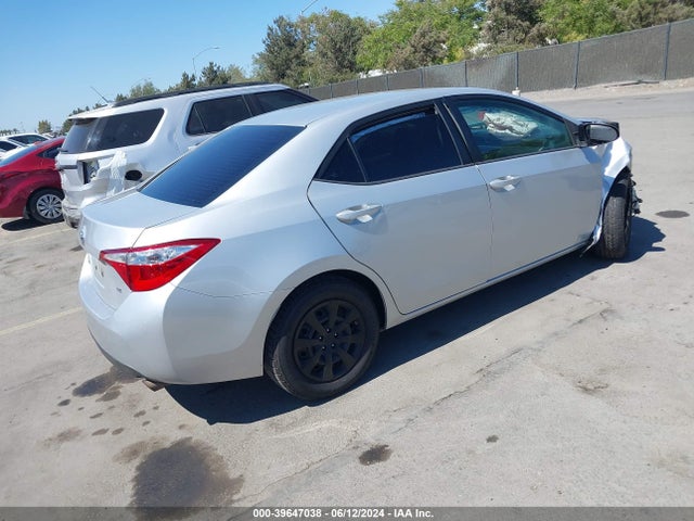 Toyota COROLLA LE 2016 5YFBURHE9GP527603 Image 4