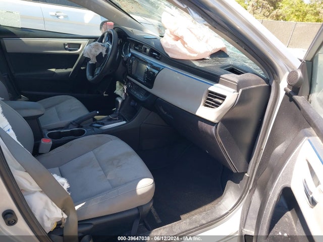 Toyota COROLLA LE 2016 5YFBURHE9GP527603 Image 5