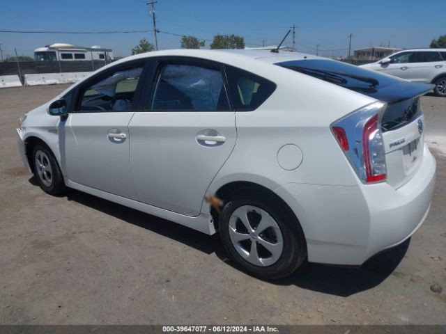 JTDKN3DU7E0384018 Toyota Prius Two