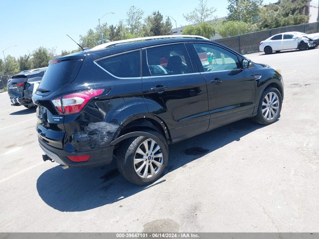Ford Escape Titanium 2017 1FMCU0J95HUE23994 Image 4