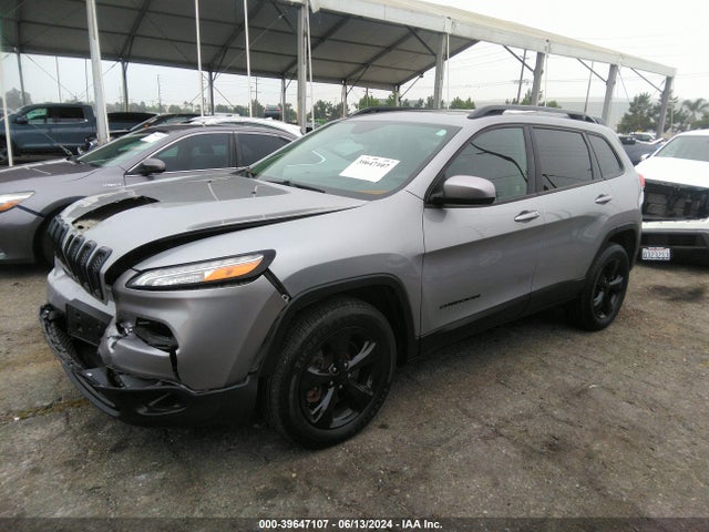 1C4PJMCS1FW764297 Jeep Cherokee Latitude Altitude