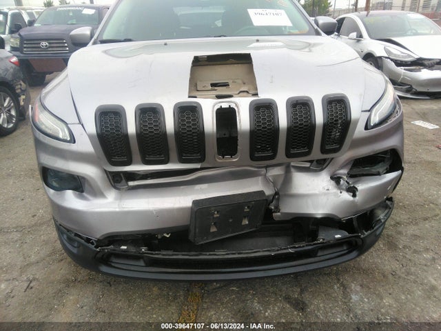 1C4PJMCS1FW764297 Jeep Cherokee Latitude Altitude