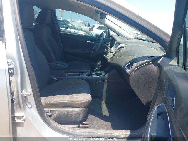 Chevrolet Cruze Ls Auto 2017 1G1BC5SM6H7272268 Image 5