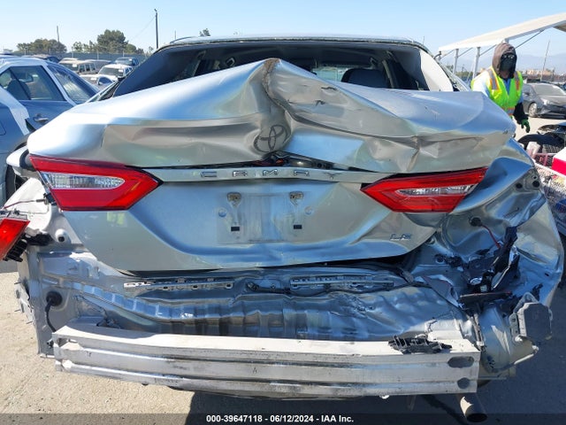 Toyota CAMRY LE 2018 JTNB11HK3J3046452 Image 6