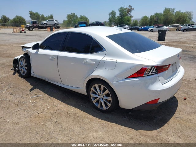 Lexus IS 250 2014 JTHBF1D28E5030820 Image 3