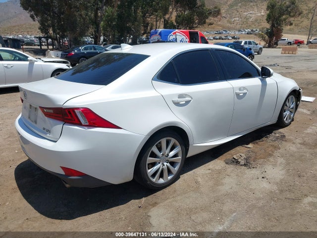 Lexus IS 250 2014 JTHBF1D28E5030820 Image 4