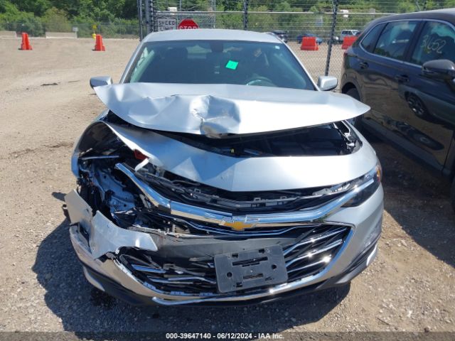 1G1ZD5ST2NF117754 Chevrolet Malibu Fwd Lt
