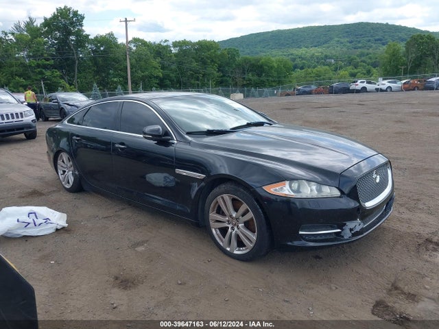 2013 JAGUAR XJ SAJWJ2GD8D8V45318 Photo 0