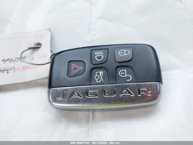 2013 JAGUAR XJ SAJWJ2GD8D8V45318 Photo 10