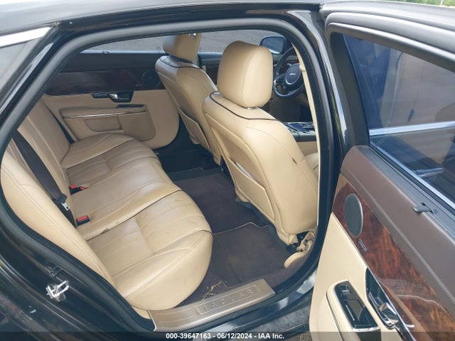 2013 JAGUAR XJ SAJWJ2GD8D8V45318 Photo 7