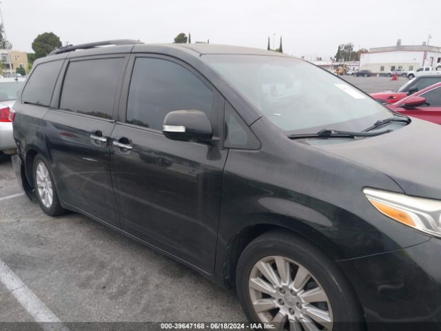 5TDYK3DC1FS543219 Toyota Sienna Limited 7 Passenger