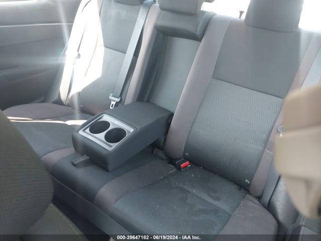 Toyota COROLLA LE 2018 2T1BURHE1JC975213 Image 8