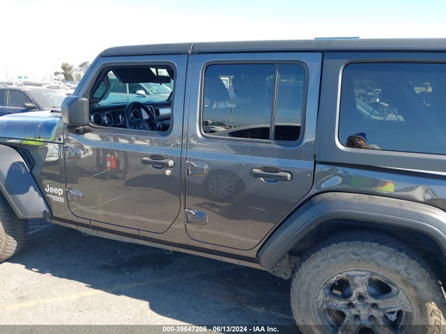 1C4HJXDG7LW261515 Jeep Wrangler Unlimited Sport S 4x4