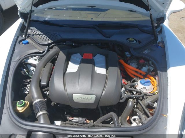 2016 PORSCHE PANAMERA E-HYBRID WP0AD2A79GL040831 Photo 9
