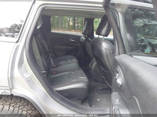 1C4PJMBX7MD229772 Jeep Cherokee Trailhawk 4x4