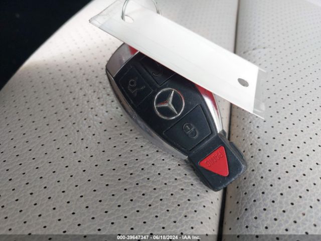 55SWF4JB5FU094840 Mercedes-Benz C 300 Luxury/sport