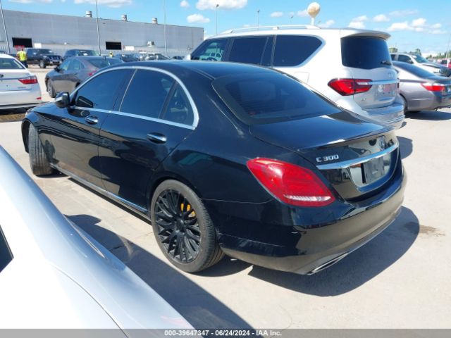 55SWF4JB5FU094840 Mercedes-Benz C 300 Luxury/sport